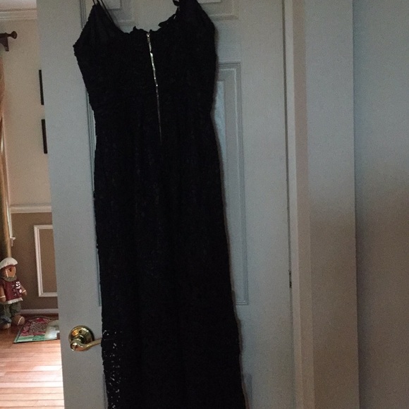 Ori-ali Black applique t-length dress - Picture 5 of 5